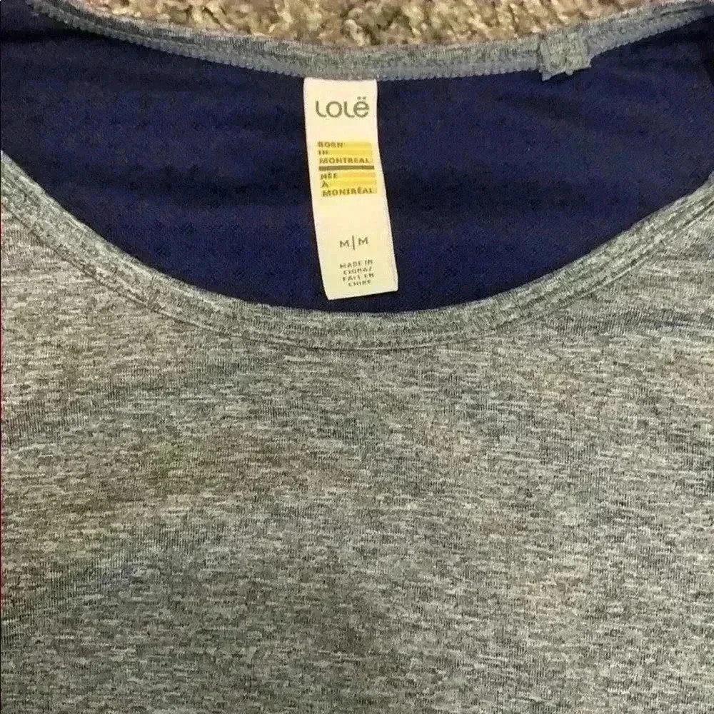 Women’s Lole Long Sleeve Shirt - Size M - Picture 2 of 4